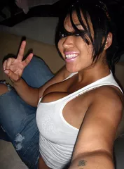 ebony tits selfie